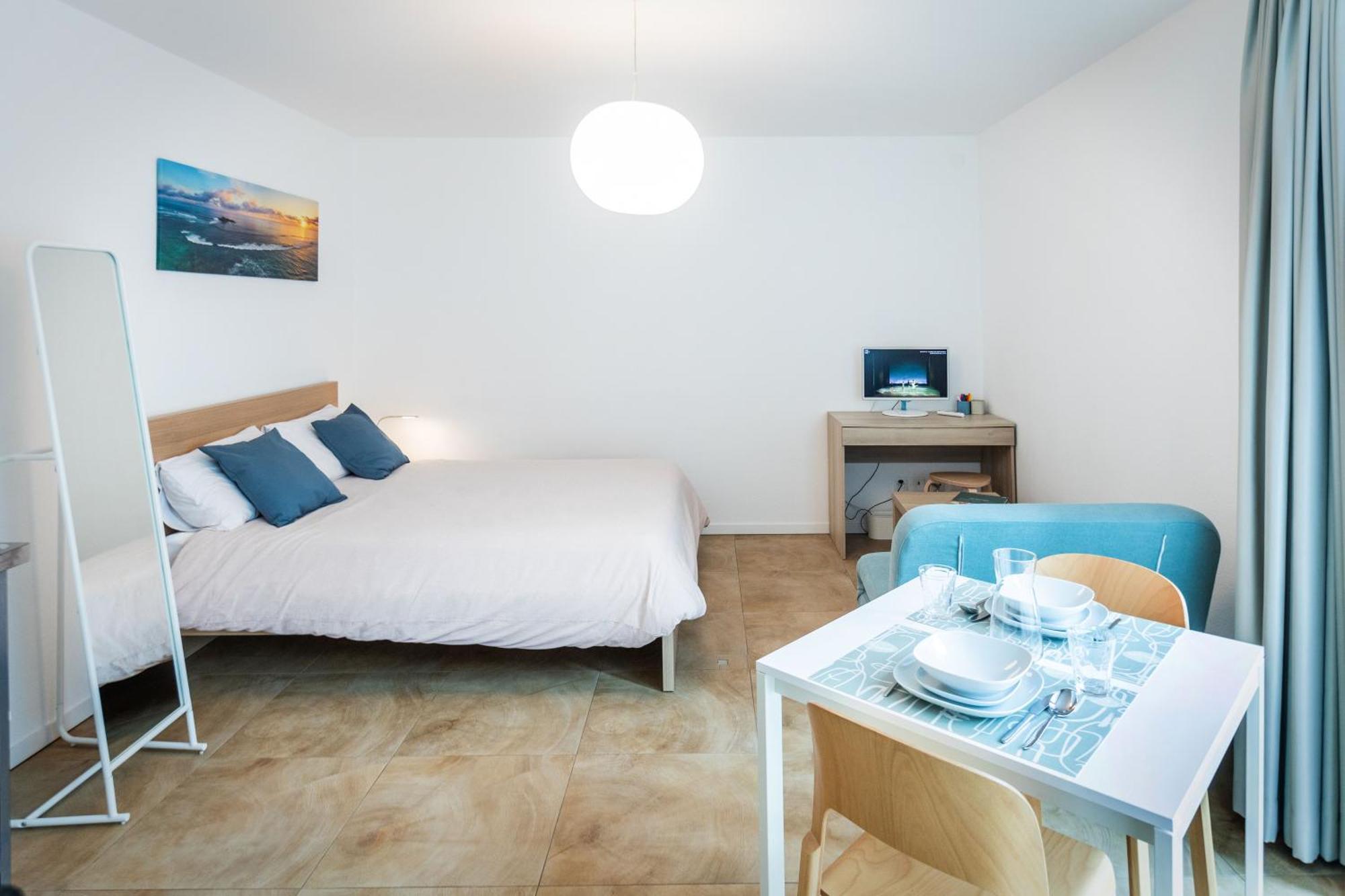 Апартаменти Easy Flat Vezia, Indipendent Entrance, Free Parking Лугано Номер фото